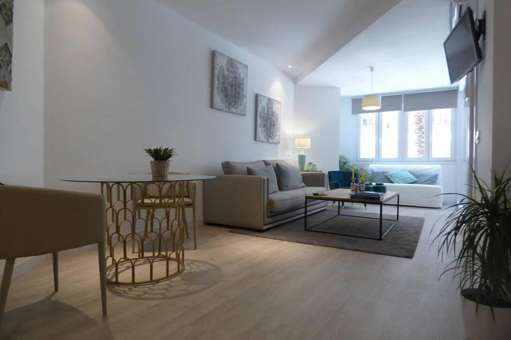Nuevo Apartamento Lujo Playa Malagueta-Centro 马拉加 外观 照片