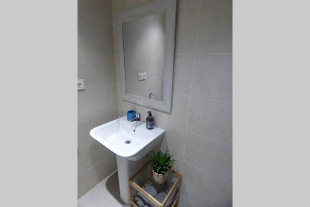 Nuevo Apartamento Lujo Playa Malagueta-Centro 马拉加 外观 照片