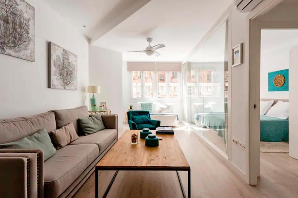 Nuevo Apartamento Lujo Playa Malagueta-Centro 马拉加 外观 照片